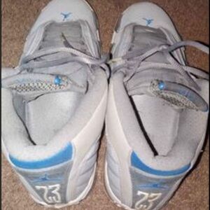 Grey jordan 14s size 8.5